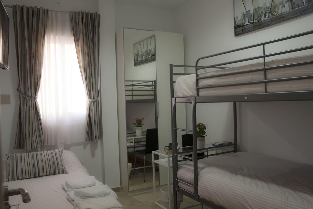 Hotel Sunnylivings Sevilla Exterior foto