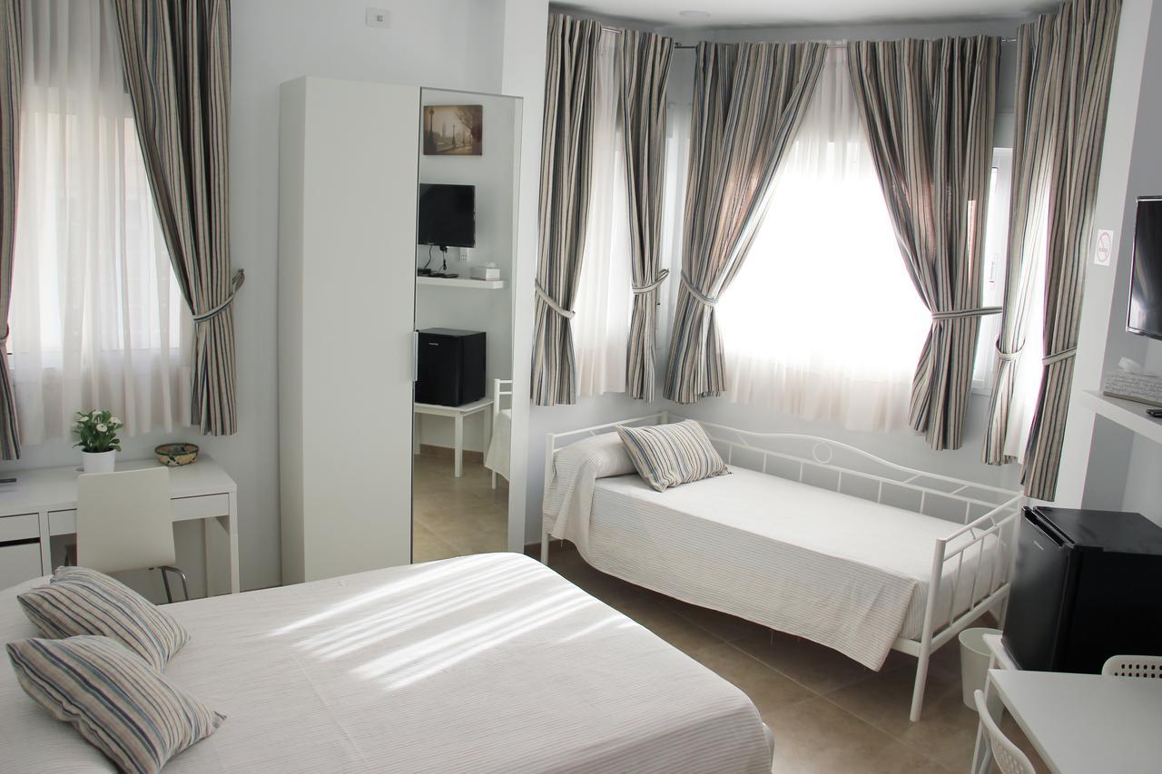 Hotel Sunnylivings Sevilla Exterior foto